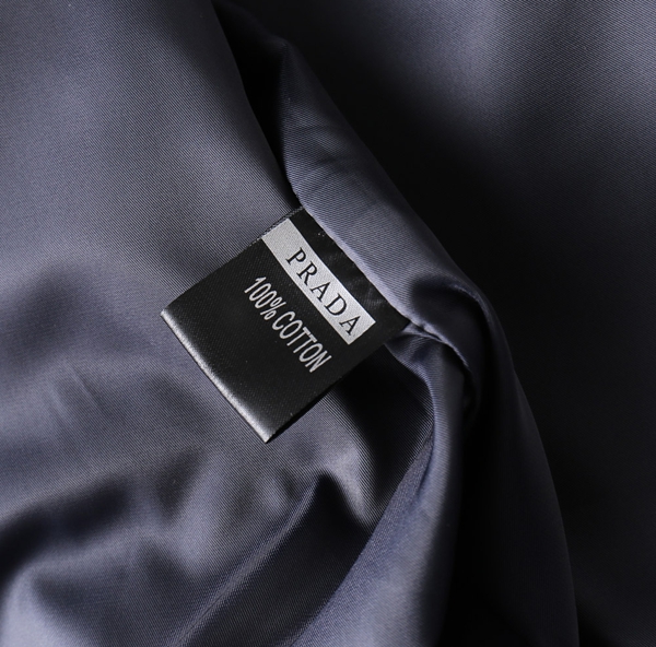 ブランドジャケット全体デザイン